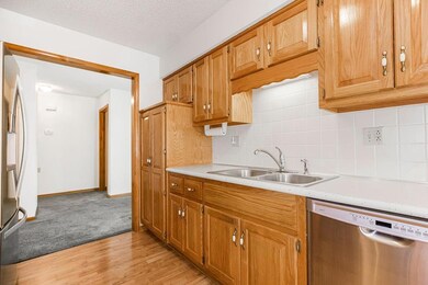 505 S Poseidon Way, Raymore, MO 64083 - photo 6