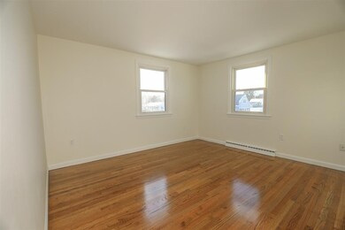 38 Edmond Dr, Nashua, NH 03063 - photo 2