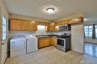 1735 Bowman Dr, Xenia, OH 45385 - photo 7