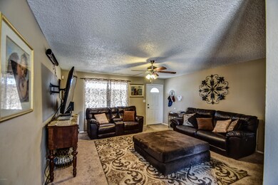 family room 3