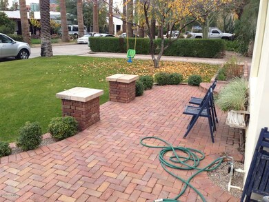 Front Sitting Area