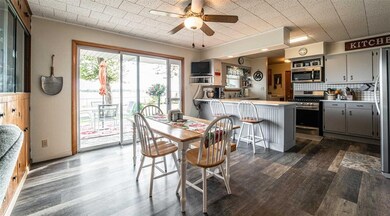 325 Mayfair Dr, Lincoln, IL 62656 - photo 7