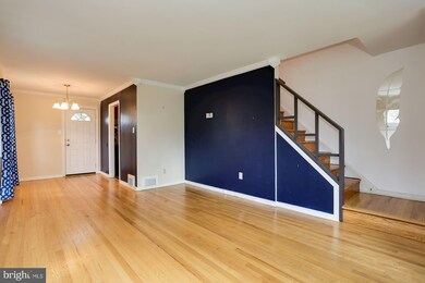 2220 Dartmouth Dr, Alexandria, VA 22307 - photo 5