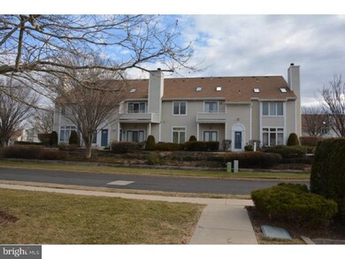 3807 Elizabeths Ct, North Wales, PA 19454 - photo 2