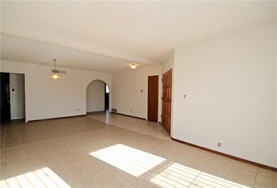 236 Duanesburg St, Horizon City, TX 79928 - photo 3