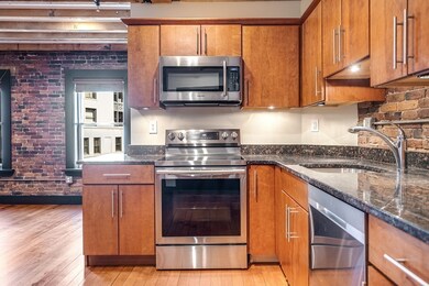 65 Broad St unit 4, Boston, MA 02109 - photo 3