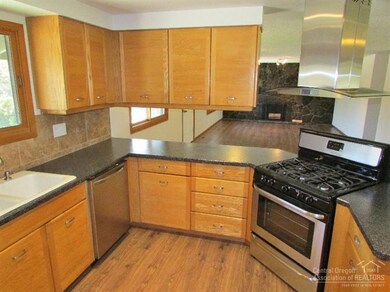 22815 Longhorn Ct, Bend, OR 97701 - photo 6