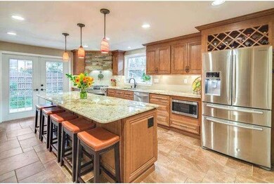 131 Weston Dr, Cherry Hill, NJ 08003 - photo 4