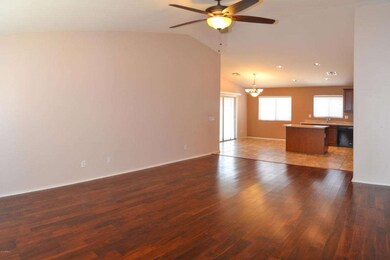 04 Family Room