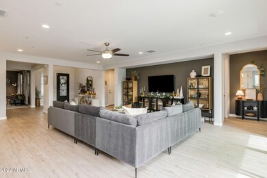 9-web-or-mls-10353 E Trillium Ave, Mesa-