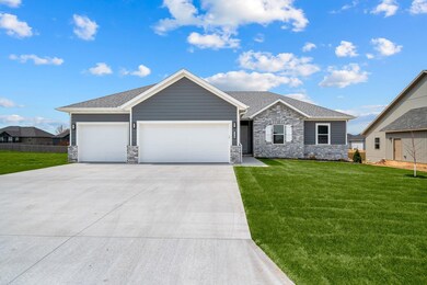 1129 S Gettysburg Loop, Republic, MO 65738 - photo 2