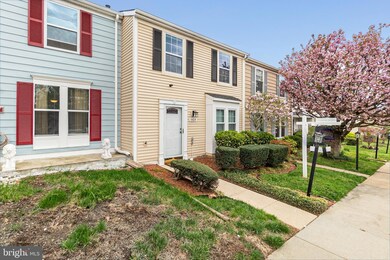 7469 Lone Star Rd, Lorton, VA 22079 - photo 2