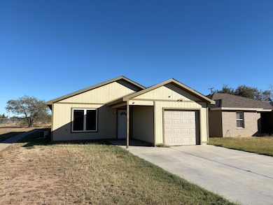 1301 E 16th St, Lubbock, TX 79403 - photo 3