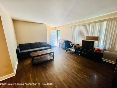 829 E Thomas L Pkwy, Lansing, MI 48917 - photo 4