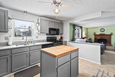 3739 Stirrup Court-10.jpg-SMALL
