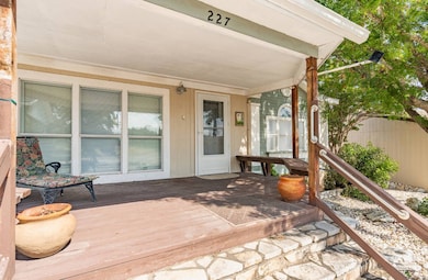 100 Quinn Ct unit 227, Fredericksburg, TX 78624 - photo 5