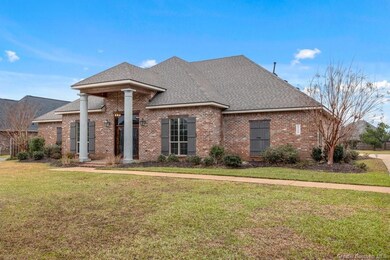 5128 E Worthington Dr, Lake Charles, LA 70605 - photo 4