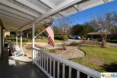 606 Larue Dr, San Marcos, TX 78666 - photo 4