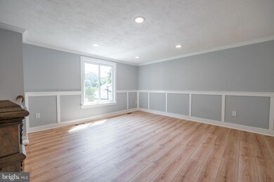 10402 Meadowridge Ct, Bowie, MD 20721 - photo 4