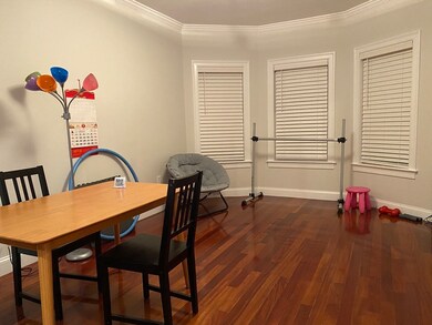 35 Magnolia St unit 4, Arlington, MA 02474 - photo 3