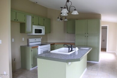 575 Anderson Ln, Kalispell, MT 59901 - photo 2