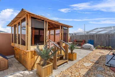 511 Marcia Loop, Winter Haven, FL 33884 - photo 2