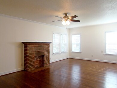 1659 Harold St, Houston, TX 77006 - photo 5