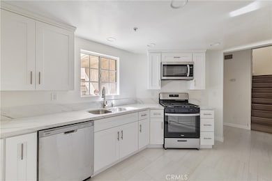 14039 Astoria St unit 114, Sylmar, CA 91342 - photo 7