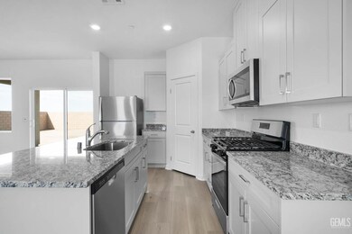 4930 Tachi Ave, Bakersfield, CA 93306 - photo 4