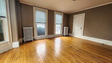 42 S Main St unit Right, Uxbridge, MA 01569 - photo 6