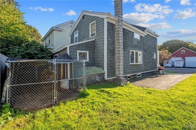 235 W 6th St, Oswego, NY 13126 - photo 5