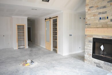 1806 Joyce Ave, Nacogdoches, TX 75964 - photo 4