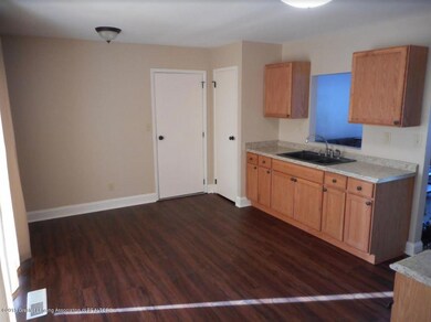 3232 Continental Dr, Lansing, MI 48911 - photo 7