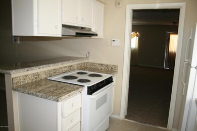 kitchen2
