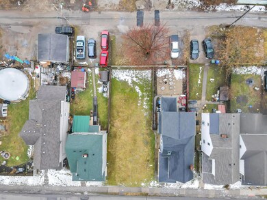 1011 Sullivant Ave.