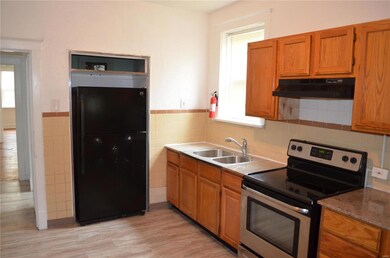 3927 N Taylor Ave, Saint Louis, MO 63115 - photo 6