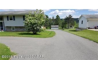 2271 Mahoning Dr E, Lehighton, PA 18235 - photo 4