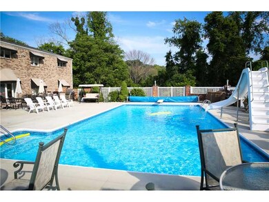Swimming Pool/Hot Tub/Sauna. 20x40 Heated inground