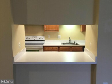 619 Admiral Dr unit 204, Annapolis, MD 21401 - photo 5