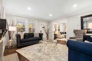 27 Hinckley Rd, Waban, MA 02468 - photo 5