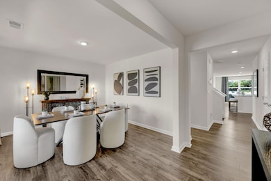 00001 - Foyer + Dining Room 01