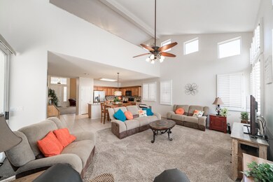 Family Rm/Kitchen