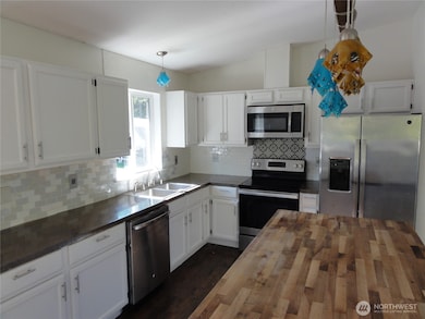 110 E Canyon View Rd, Belfair, WA 98528 - photo 4