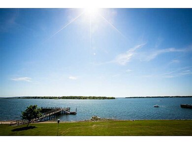 Waterfront/Dock/Pier.