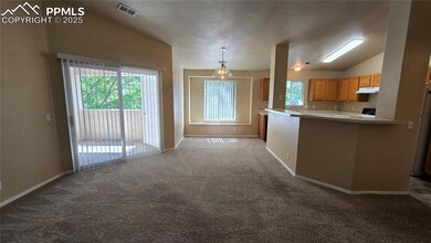 3835 Strawberry Field Grove unit H, Colorado Springs, CO 80906 - photo 4