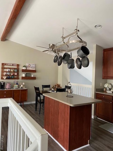 239 Andover Woods Dr unit 64, Fenton, MI 48430 - photo 5