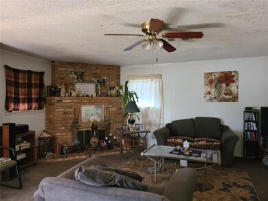 309 Meadow Ln, Bonham, TX 75418 - photo 2