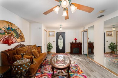 10117 SW 170th St, Archer, FL 32618 - photo 4