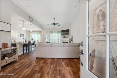04-004-1459406a-1404 Clair Cir S