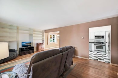 524 Knapp Rd 07 Large